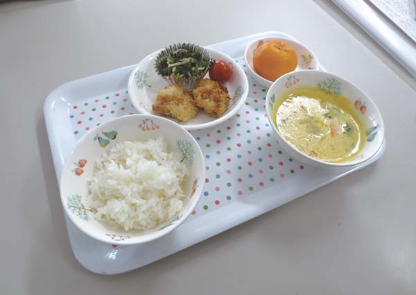 給食